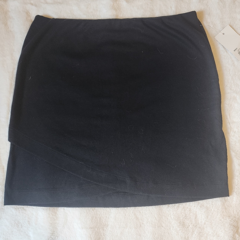 Kohl's Black Asymmetrical Pencil Mini Skirt